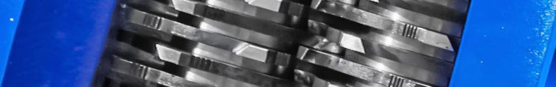 Řezné elementy drtiče NOV Mono Detail pomaloběžných řezných elementů průmyslového drtiče NOV Mono pro účinné zpracování pevných, vláknitých a organických materiálů.