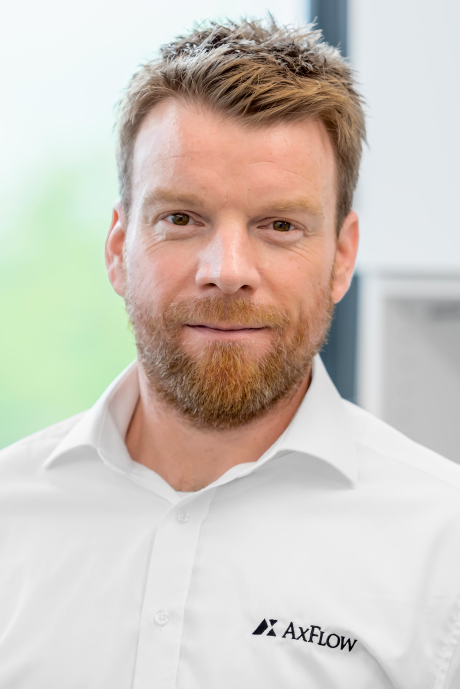 Benjamin Sosic, Vertriebstechniker