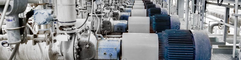 Průmyslová čerpadla pro chemické procesy Řada průmyslových čerpadel s elektromotory instalovaných v procesním provozu pro bezpečné čerpání chemických a dalších náročných kapalin